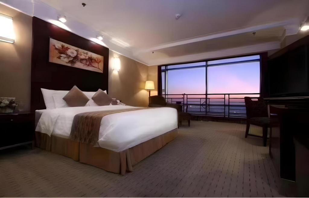 Qingdao Blue Horizon Hotel Laoshan מראה חיצוני תמונה